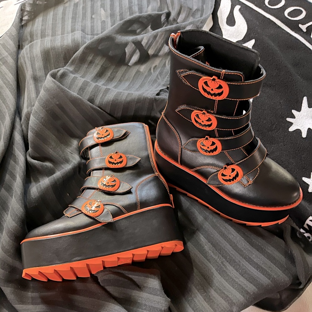 YRU Karma Jack-O-Lantern Platform Boots RARE
